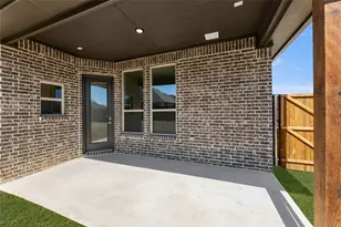 1001 Emerald Trce Dr, Justin, TX 76247 - Photo 28