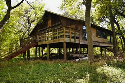 6113 Glenview Drive, Haltom City, TX 76180 - Photo 4