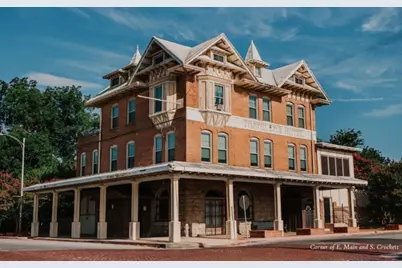 300 E Main Street, Denison, TX 75021 - Photo 1