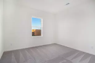 402 Vly Vw Dr, Princeton, TX 75407 - Photo 10