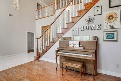 5725 Burleson Oaks Drive, Burleson, TX 76028 - Photo 6