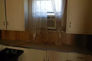 1003 W Plummer St, Eastland, TX 76448 - Photo 18