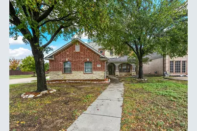 5028 Coral Creek Drive, Fort Worth, TX 76135 - Photo 1