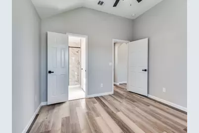 5320 Eagle Heights Drive, Dallas, TX 75212 - Photo 16