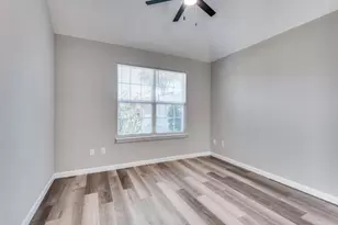 5320 Eagle Heights Dr, Dallas, TX 75212 - Photo 14