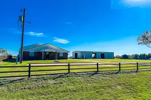 807 FM 489, Buffalo, TX 75831 - Photo 2