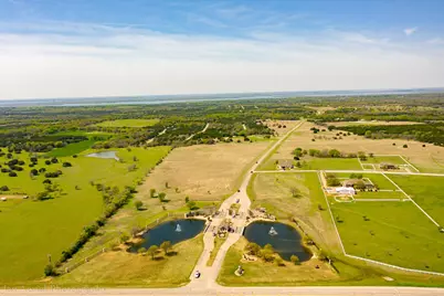 39083 Springwillow Court, Whitney, TX 76692 - Photo 30