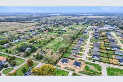 305 Swaha Drive, Tioga, TX 76271 - Photo 6