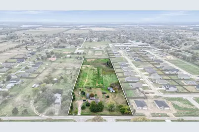 305 Swaha Drive, Tioga, TX 76271 - Photo 1