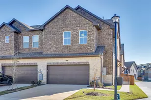 2402 Ash Ln, Sachse, TX 75048 - Photo 2