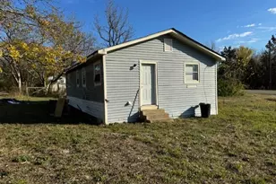 621 E Fm 64 Hwy, Ladonia, TX 75449 - Photo 2