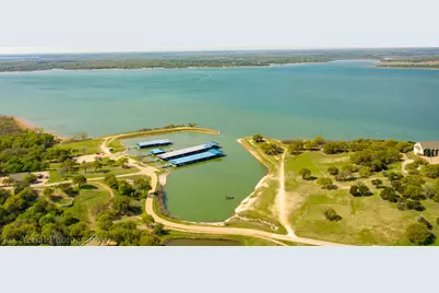 41033 Flagstone Circle, Whitney, TX 76692 - Photo 16