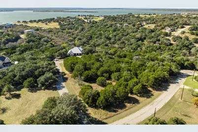 41044 Acorn Lane, Whitney, TX 76692 - Photo 4