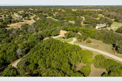 41052 Flagstone Circle, Whitney, TX 76692 - Photo 4
