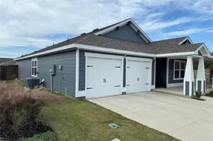 633 Quail Mdws Dr, Cleburne, TX 76031 - Photo 4