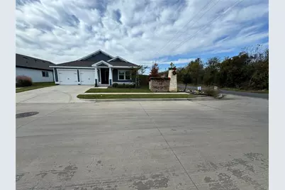 633 Quail Meadows Drive, Cleburne, TX 76031 - Photo 1