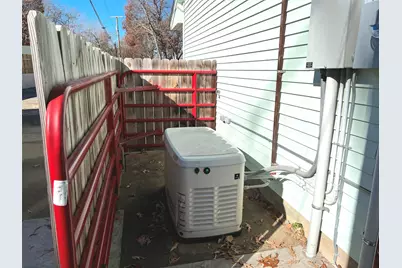 201 S Beech Street, Winnsboro, TX 75494 - Photo 32