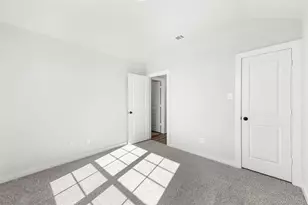 1102 Holly St, Cleburne, TX 76033 - Photo 34