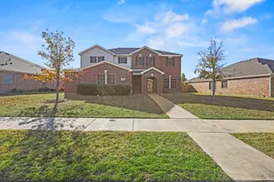 728 Jewelflower Dr, DeSoto, TX 75115 - Photo 2