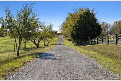 2212 Spring Hill Road, Aubrey, TX 76227 - Photo 28