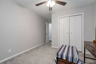 301 E Williams St, Bowie, TX 76230 - Photo 18