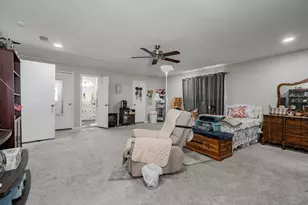 301 E Williams St, Bowie, TX 76230 - Photo 20