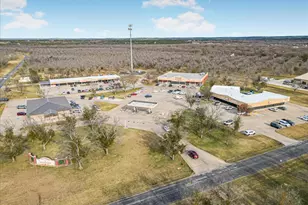 9420 Gleneagles Dr, Granbury, TX 76049 - Photo 30