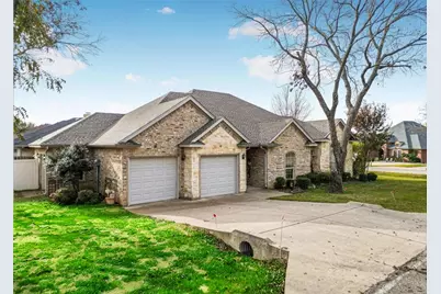 9420 Gleneagles Drive, Granbury, TX 76049 - Photo 2