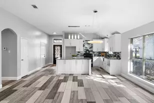 309 Dupont Cir, Fort Worth, TX 76134 - Photo 10