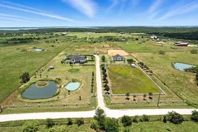 200 Union Grove Road, Valley View, TX 76272 - Photo 38