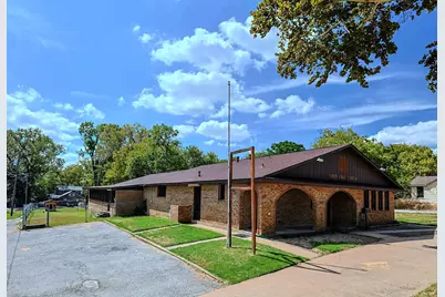 1500 W Crawford Street, Denison, TX 75020 - Photo 1