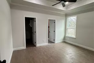 5741 Black Pine Cir, Granbury, TX 76048 - Photo 4