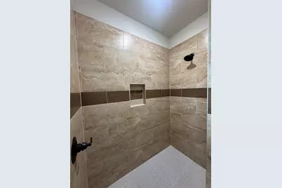 5741 Black Pine Circle, Granbury, TX 76048 - Photo 6