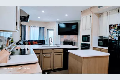 1637 Arbor Ridge Drive, Fort Worth, TX 76112 - Photo 16