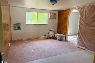 116 5th St, Whitney, TX 76692 - Photo 8