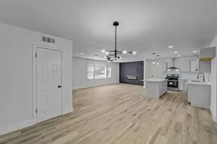 5421 Jerri Ln, Haltom City, TX 76117 - Photo 18