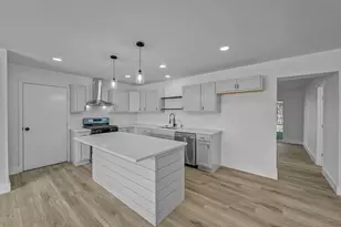 5421 Jerri Ln, Haltom City, TX 76117 - Photo 10