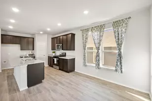 2800 Brittlebush Dr, Fort Worth, TX 76108 - Photo 2