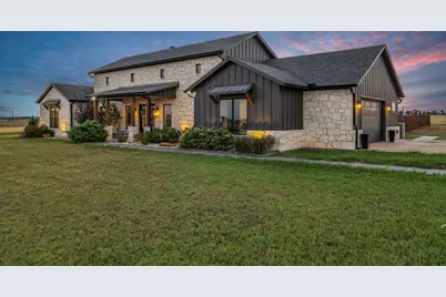 353 Willow Moon Ranch Road, Crawford, TX 76638 - Photo 1