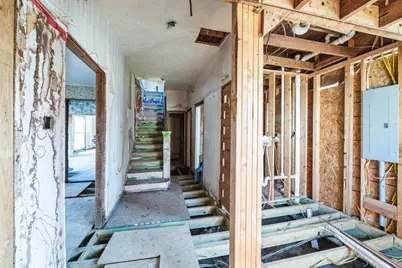 404 Forrest Avenue, Cleburne, TX 76033 - Photo 12