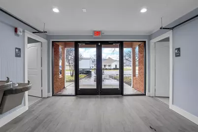 116 N Clark Street, Burleson, TX 76028 - Photo 6