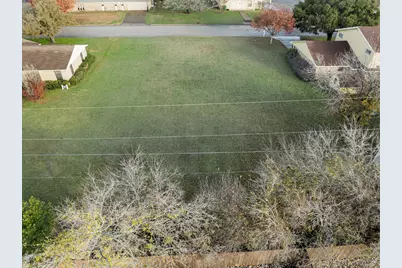 319 Allen Drive, Justin, TX 76247 - Photo 4