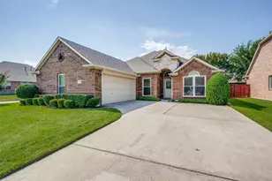 9704 Havenway Dr, Denton, TX 76226 - Photo 2