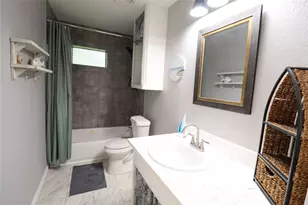 2208 N Sylvania Ave, Fort Worth, TX 76111 - Photo 12