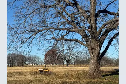 195 Smith Ranch Road, Collinsville, TX 76271 - Photo 10