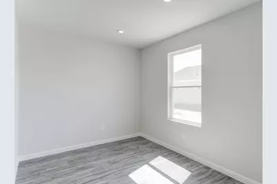 402 Lens Street, Eastland, TX 76448 - Photo 24