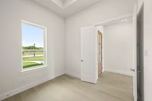 112 Aiden Dr, Waxahachie, TX 75165 - Photo 4