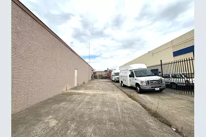 13550 Vargon Street, Dallas, TX 75243 - Photo 6