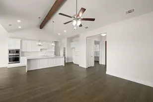 1300 Green Ridge Dr, Weatherford, TX 76085 - Photo 6