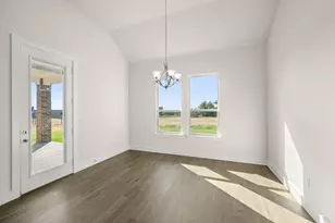 1300 Green Ridge Dr, Weatherford, TX 76085 - Photo 12